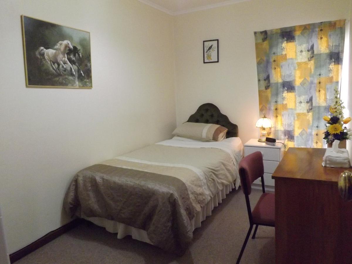 Tranquility Homestay Bed & Breakfast Upper Hutt Exterior foto